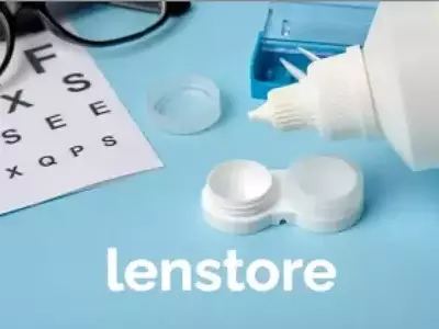 Choosing contact lenses through an online retailer