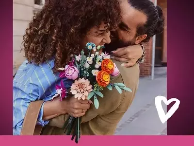 Celebrate Love with a LEGO Flower Bouquet This Valentine’s Day
