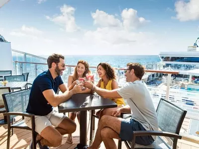 The Ultimate Men's Cruise Wear Guide for Style and Comfort