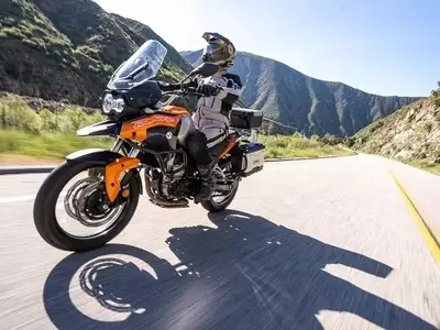 Essential Motorcycle Gear: Prioritizing Safety and Comfort