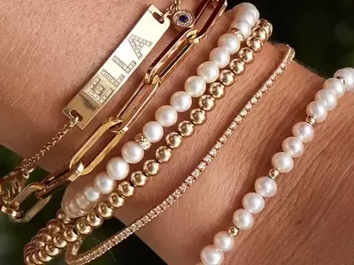Golden Glow-Up: 2025 Jewelry Trends You Can’t Miss