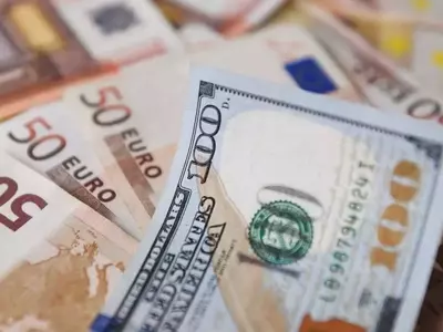 The Fading Financial Brilliance: Assessing the Dollar's Recent Decline