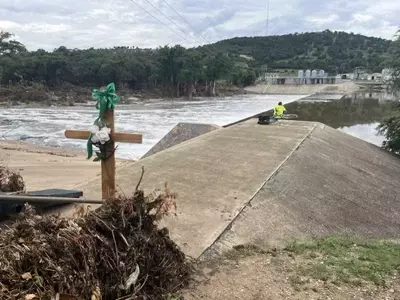 Texas Flash Flood Aftermath: The Search for the Missing Intensifies in Lakes