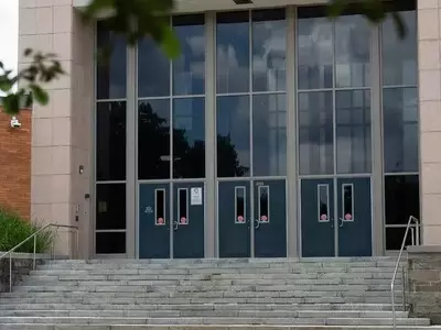 Cheltenham High School Grapples with Netanyahu's Hall of Fame Status Amidst Public Debate