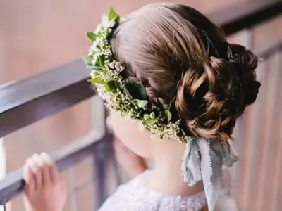 La Importancia y Tendencia de las Tiaras Florales en la Primera Comunión