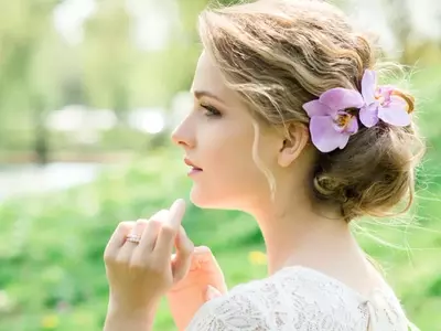 Tocados Florales Naturales para Bodas Matutinas: Elegancia y Frescura