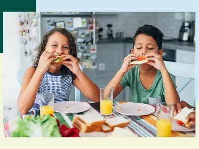 The Etiquette of Feeding Your Children's Friends