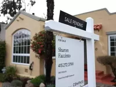 Divergence in Housing Market: High Prices Amidst Slowing Sales