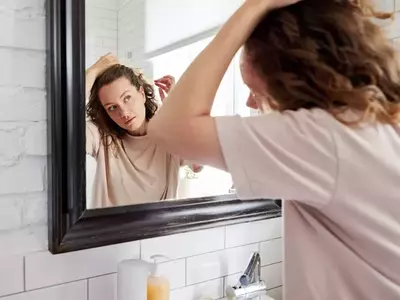 The Mielle Rosemary Mint Oil: A Potent Solution for Hair Regrowth and Strengthening
