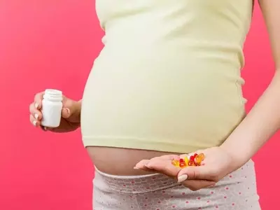 Medical Community Challenges FDA Panel's Stance on Antidepressants in Pregnancy