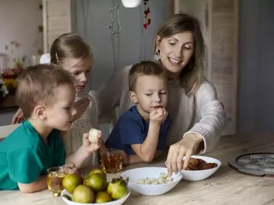 Crafting Nutritious and Appealing After-School Snacks for Children