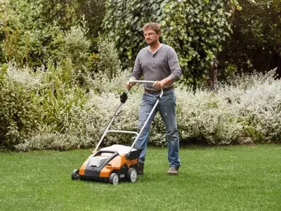 Optimización del Césped: Guía Esencial para la Aireación del Jardín