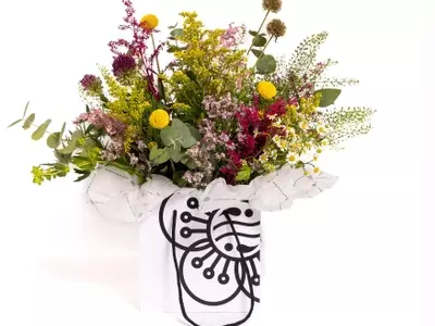 El Arte de Regalar Flores a Hombres: Una Guía Completa
