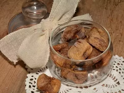 Dominando el Arte del Secado de Higos Casero: Guía Completa para un Manjar Dulce