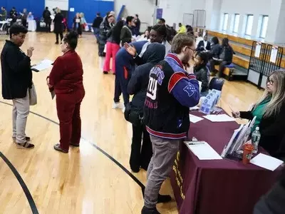 New York City's Economic Slowdown: A Deep Dive into Job Market Struggles