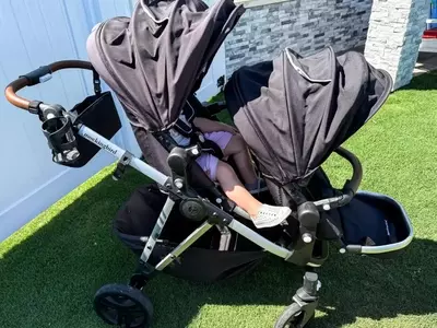 Comprehensive Review of the Mockingbird 2.0 Single-to-Double Stroller: A Parent's Essential Companion