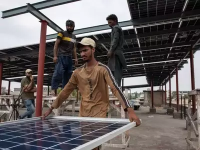 Pakistan's Solar Revolution: A Nation's Embrace of Renewable Energy