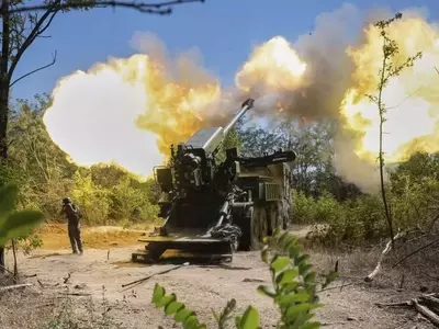 Escalation Amidst Diplomacy: Russia's Aerial Assault on Ukraine's Western Regions