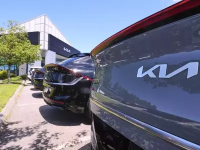 IRS Eases EV Tax Credit Rules Before Expiration