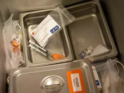 US States Diverge on Vaccine Policies Amid Political Tensions