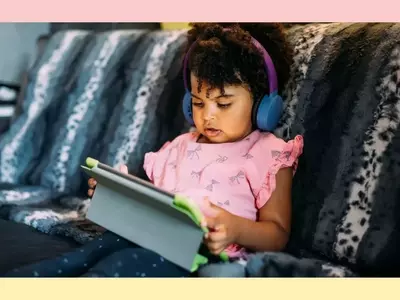 The Tablet Tug-of-War: Grandparents, Screen Time, and Parental Boundaries