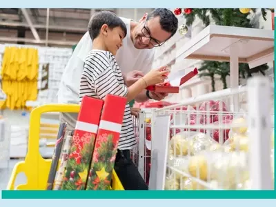 Smart Holiday Spending: Avoiding Debt While Creating Memorable Experiences