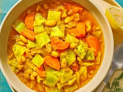 Revitalizing Turmeric Cabbage White Bean Soup: A Quick and Healthy Meal