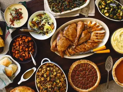 Mastering Thanksgiving: A Chef's Guide to Stress-Free Holiday Cooking