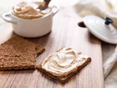Vegan Cauliflower & Pecan Pâté: A Smooth and Savory Dip