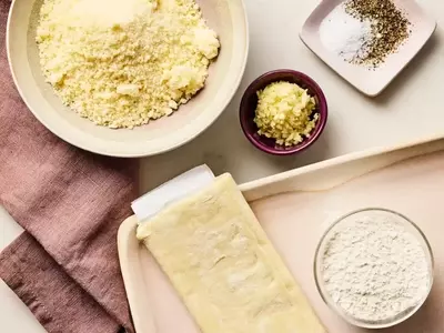 Effortless Puff Pastry Cheese Straws: The Ultimate Three-Ingredient Appetizer