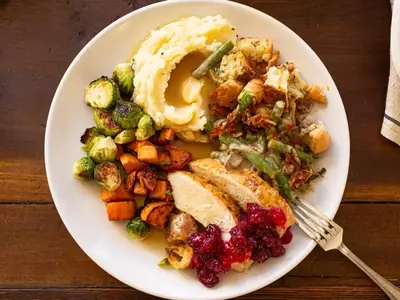 Smart Strategies for a Stress-Free Thanksgiving Feast