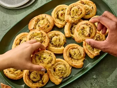 12 Delectable Puff Pastry Appetizers for the Holidays