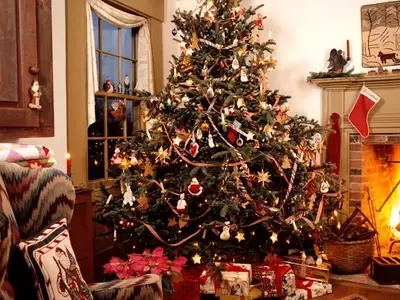 Nostalgic '90s Christmas Decor: A Guide to Festive Charm