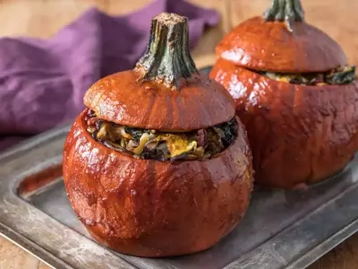 Feasting Without the Fowl: Vegetarian Thanksgiving Culinary Delights