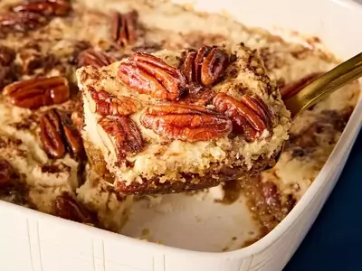 Effortless Pecan Pie Cake: A Simple Yet Indulgent Dessert