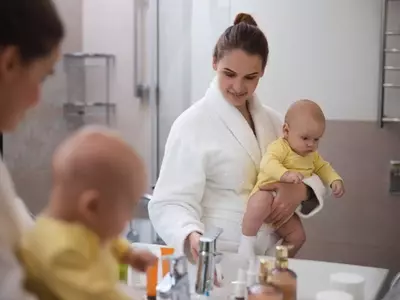 Essential Skincare Strategies for New Mothers
