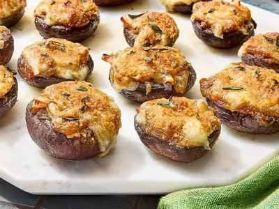 13 French Onion Recipes to Make This Fall