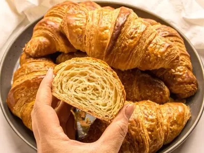 The Ultimate Guide to Crafting Perfect Homemade Croissants