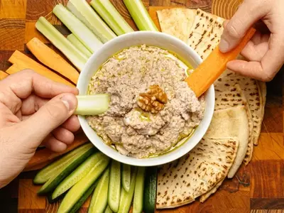 Crafting the Perfect Walnut Skordalia: A Versatile Greek Garlic Dip