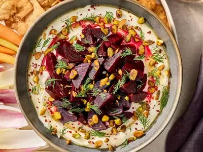 Effortless Holiday Appetizers: Delicious Make-Ahead Recipes for a Festive Feast
