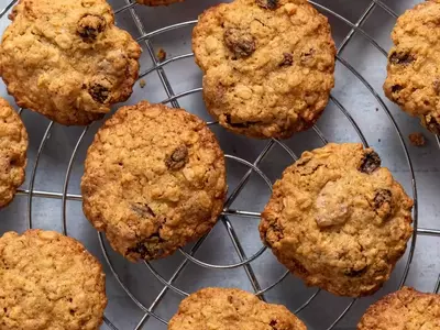 Ina Garten's Oatmeal Cookie Recipe: A Wholesome Twist on a Classic