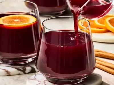 Warm & Spiced: The Ultimate No-Sugar Mulled Mocktail for Festive Gatherings