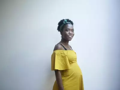 Understanding the 'Pregnancy Glow' and Postpartum Skincare