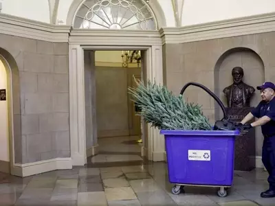 Sustainable Holiday Cleanup: Managing Post-Celebration Waste