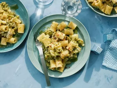 Culinary Wellness: Crafting Cost-Effective and Nourishing Meals Post-Holidays