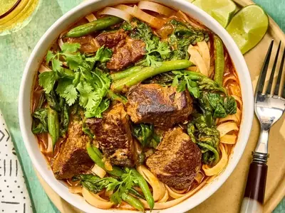 Effortless Delights: Top 20 Slow-Cooker Recipes for Busy Lives
