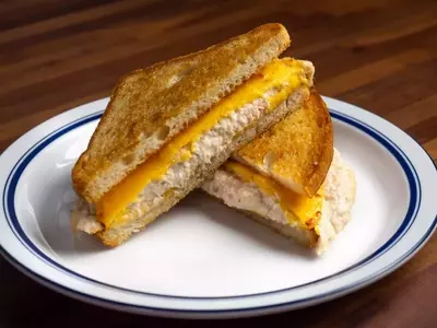 The Ultimate Guide to Crafting the Perfect Tuna Melt Sandwich