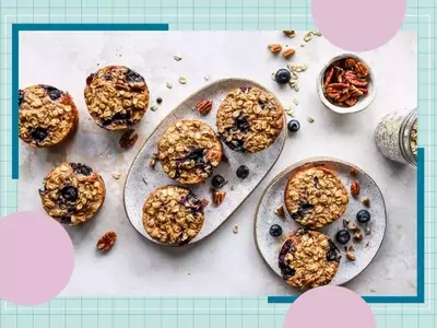The Morning Snack for Digestive Health: Oatmeal Cups with Blueberries and Nuts