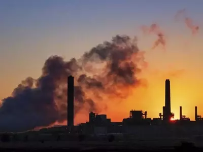 EPA Alters Approach to Air Pollution Rule Cost-Benefit Analysis