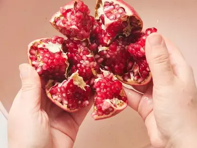 Mastering Pomegranate Preparation: A Comprehensive Guide